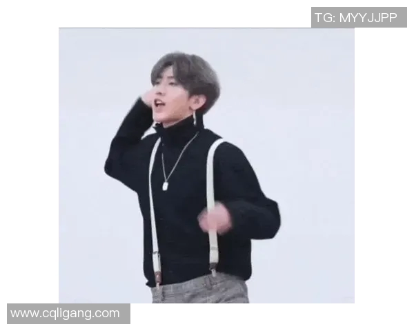 足球明星跳鸡你太美引发热潮网友热议其舞姿与球技完美结合 足球明星跳鸡你太美引发热潮网友热议其舞姿与球技完美结合